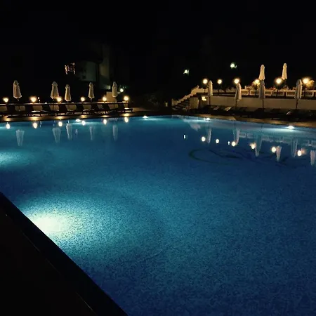 Dreambg In Santa Marina 3* סוזופול