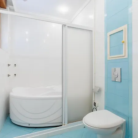 アパートホテル ドリームbg 3*