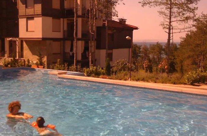 Dreambg Lejlighedshotel 3*