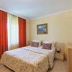 Dreambg Apartments In Santa Marina سوزوبول