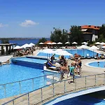 Dreambg Apartments In Santa Marina