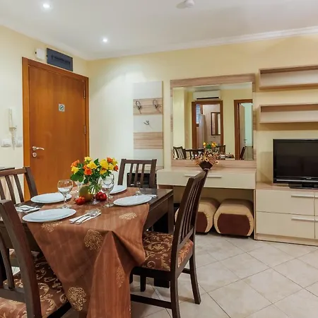 Dreambg In Santa Marina, 3*