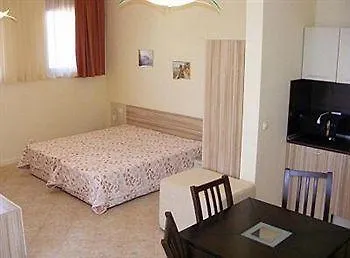 Aparthotel Dreambg In Santa Marina,