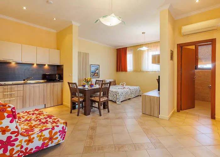 Dreambg Apartments In Santa Marina